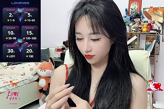  LLisa  online show from 12.26.24