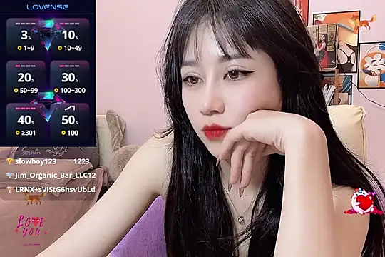  LLisa  online show from 03.20.25