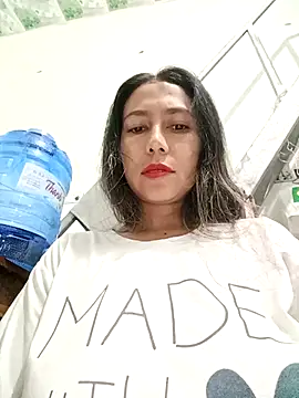 2HotAsain4u online show from 03.06.25