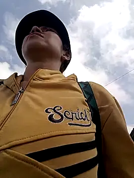 2HotAsain4u online show from 10.19.25