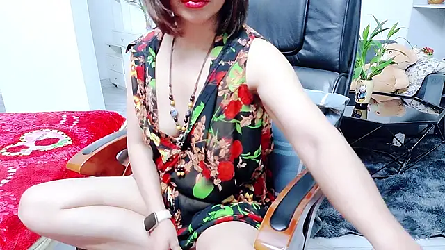 Snapshot of Miu-Le chatting on 06.01.26 Miu-Le online show from 06.01.26