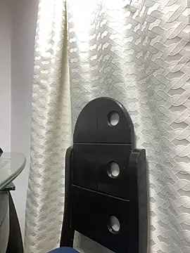 Riana Kean online show from 02.14.25