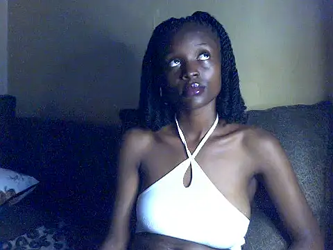 petite clara24 online show from 11.11.25