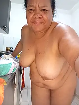 Snapshot of Shanttal0272 chatting on 02.19.26 Shanttal0272 online show from 02.19.26