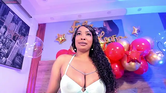 Aliisson Cruz online show from 11.07.25