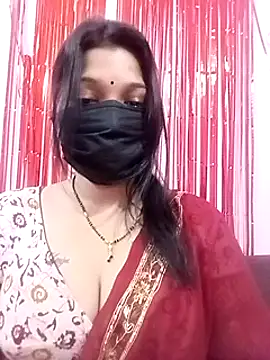 Snapshot of Beauty-khan chatting on 02.21.25 Beauty-khan online show from 02.21.25