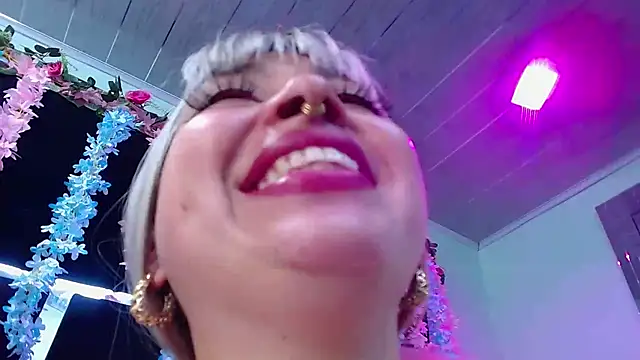 Cocoo Nuth online show from 03.23.25