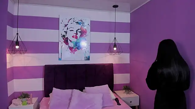 Snapshot of Alli_cooper chatting on 02.07.25 Alli cooper online show from 02.07.25