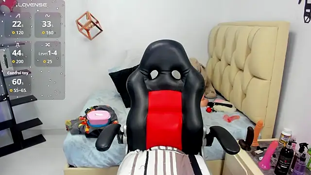 CATIAJONES online show from 02.18.26