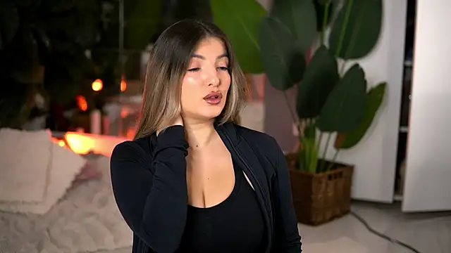 KellyMathews online show from 02.06.26