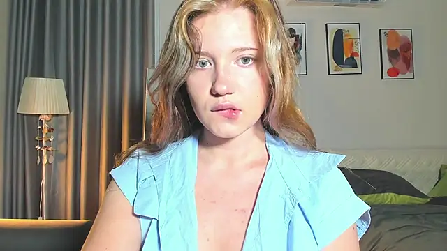 HanahCute online show from 02.26.25