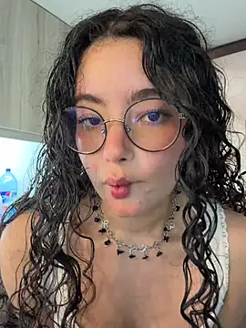 Snapshot of Antoniart_ chatting on 02.09.26 Antoniart online show from 02.09.26