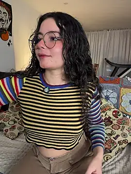 Snapshot of Antoniart_ chatting on 02.11.26 Antoniart online show from 02.11.26