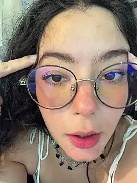 Snapshot of Antoniart_ chatting on 03.02.26 Antoniart online show from 03.02.26