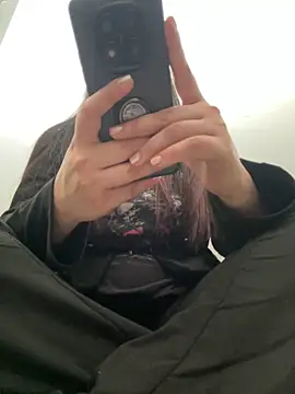 AmberGreyy  online show from 02.26.26