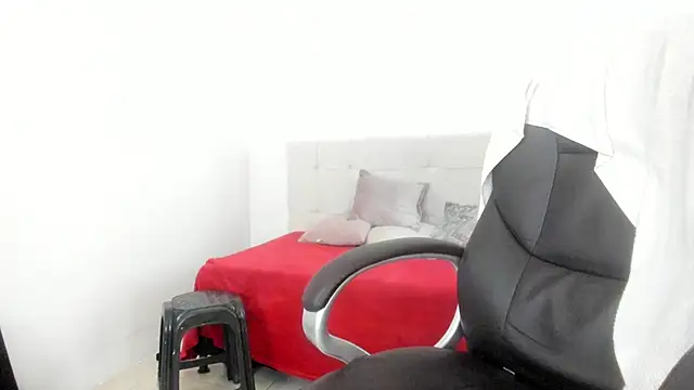 Teilor Creed online show from 09.12.25