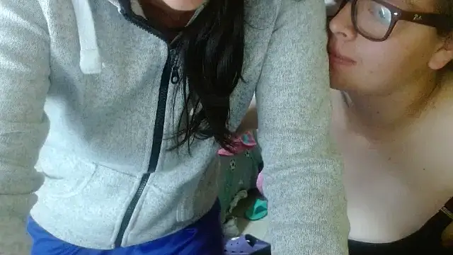 clayre and jill online show from 10.06.25