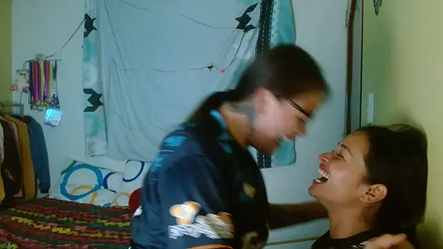 clayre and jill online show from 12.22.25