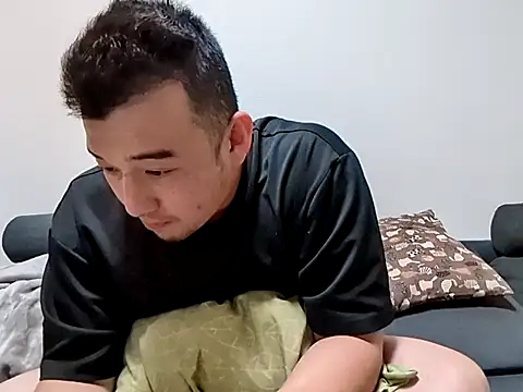 KOUHEY2023 online show from 12.15.25