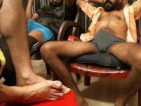 Snapshot of indianbull2023 chatting on 05.04.26 indianbull2023 online show from 05.04.26