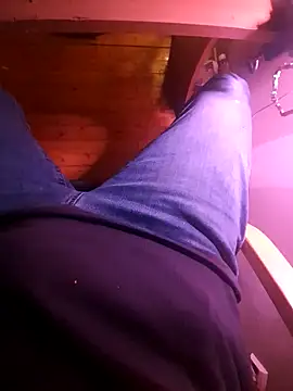 Snapshot of Franztb chatting on 09.20.25 Franztb online show from 09.20.25