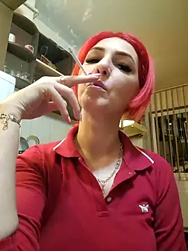 Snapshot of Evadesirex46 chatting on 12.20.24 Evadesirex46 online show from 12.20.24