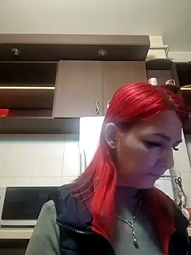 Snapshot of Evadesirex46 chatting on 01.11.25 Evadesirex46 online show from 01.11.25