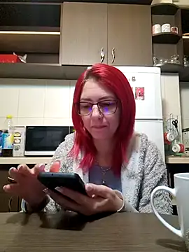 Snapshot of Evadesirex46 chatting on 02.15.25 Evadesirex46 online show from 02.15.25
