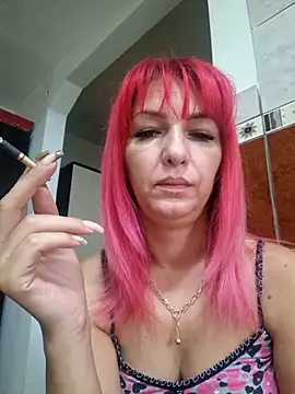 Snapshot of Evadesirex46 chatting on 09.12.25 Evadesirex46 online show from 09.12.25