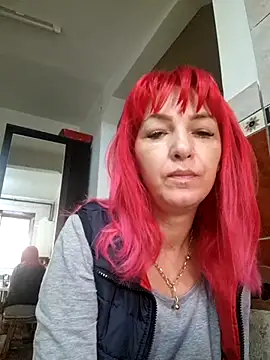 Snapshot of Evadesirex46 chatting on 09.25.25 Evadesirex46 online show from 09.25.25