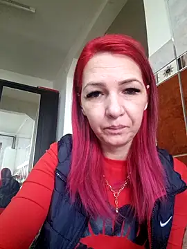 Snapshot of Evadesirex46 chatting on 04.25.26 Evadesirex46 online show from 04.25.26