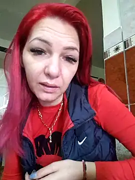 Snapshot of Evadesirex46 chatting on 04.26.26 Evadesirex46 online show from 04.26.26