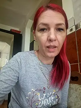 Snapshot of Evadesirex46 chatting on 05.23.26 Evadesirex46 online show from 05.23.26