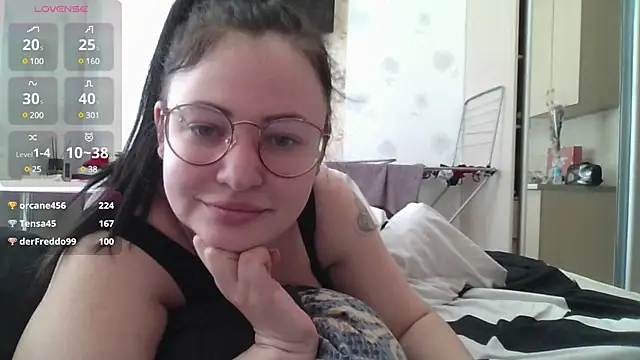 German Eva online show from 03.12.25