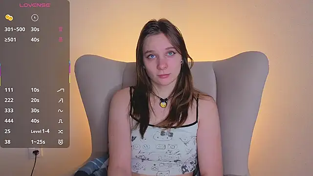 Snapshot of NaokoStifel chatting on 01.18.26 NaokoStifel online show from 01.18.26