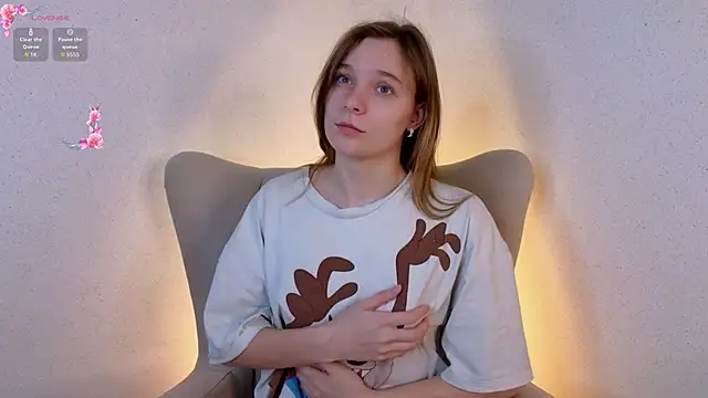 Snapshot of NaokoStifel chatting on 03.03.26 NaokoStifel online show from 03.03.26