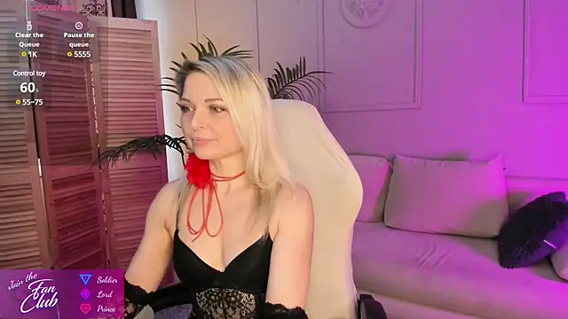 Snapshot of Gloria_Lovely chatting on 01.21.25 Gloria Lovely online show from 01.21.25