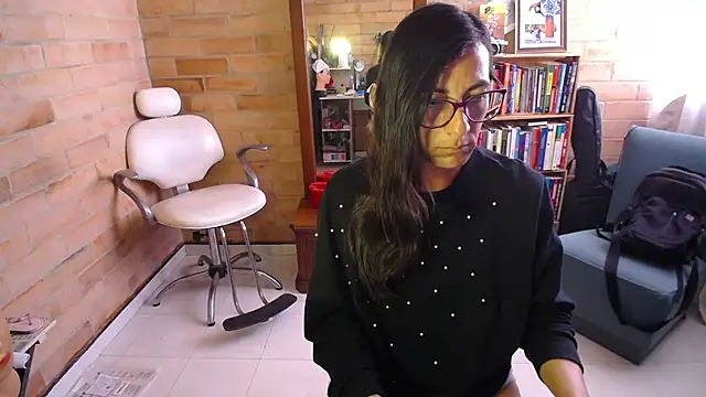 VioletaGomezCo online show from 09.15.25