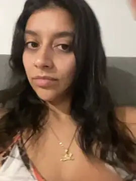 Snapshot of BrittanyDiaz chatting on 06.26.26 BrittanyDiaz online show from 06.26.26