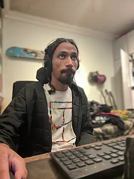 hotcamboy420 online show from 01.15.25