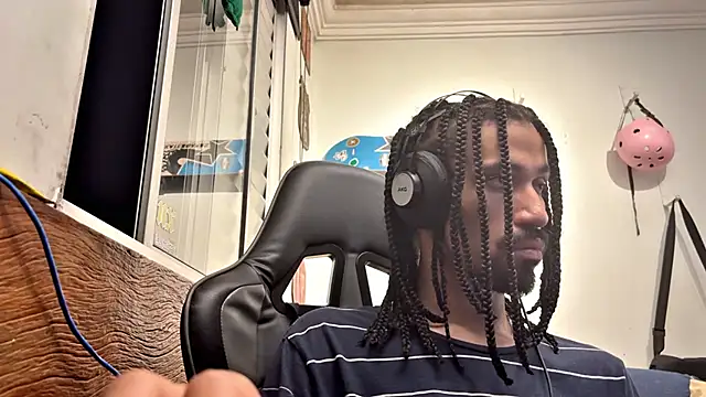 hotcamboy420 online show from 02.11.25