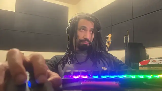 hotcamboy420 online show from 11.20.25