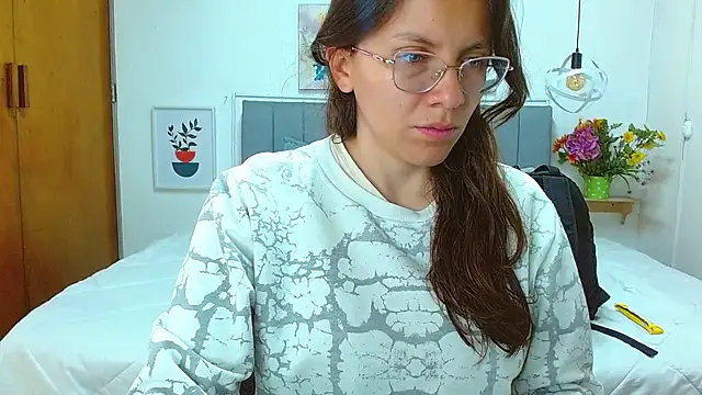 karlamorris  online show from 12.16.25