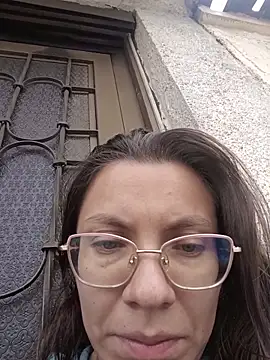 karlamorris  online show from 12.22.25