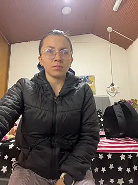 karlamorris  online show from 02.12.26