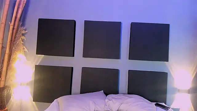 Snapshot of Sophy_SmileSweet chatting on 02.10.25 Sophy SmileSweet online show from 02.10.25