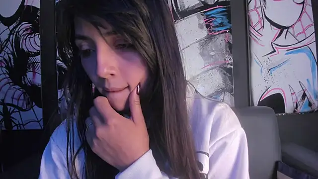 Snapshot of Sophy_SmileSweet chatting on 03.05.25 Sophy SmileSweet online show from 03.05.25