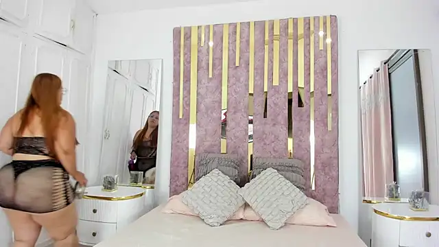 LeahxBarker online show from 02.18.25