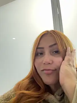 LeahxBarker online show from 10.19.25