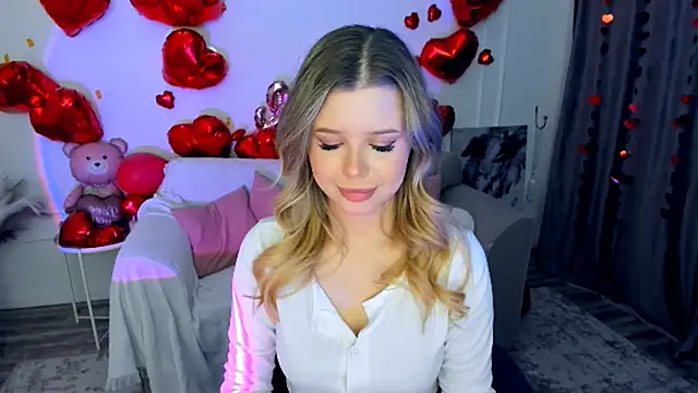 FollowLovee online show from 02.06.26